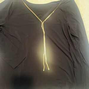 Black Top with Gold Accent nwot
